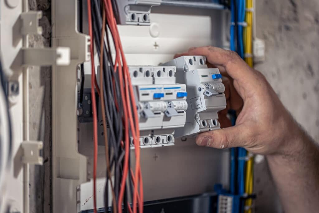 Caja-electrica-para-murcianos-con-mucha-electricidad.jpg