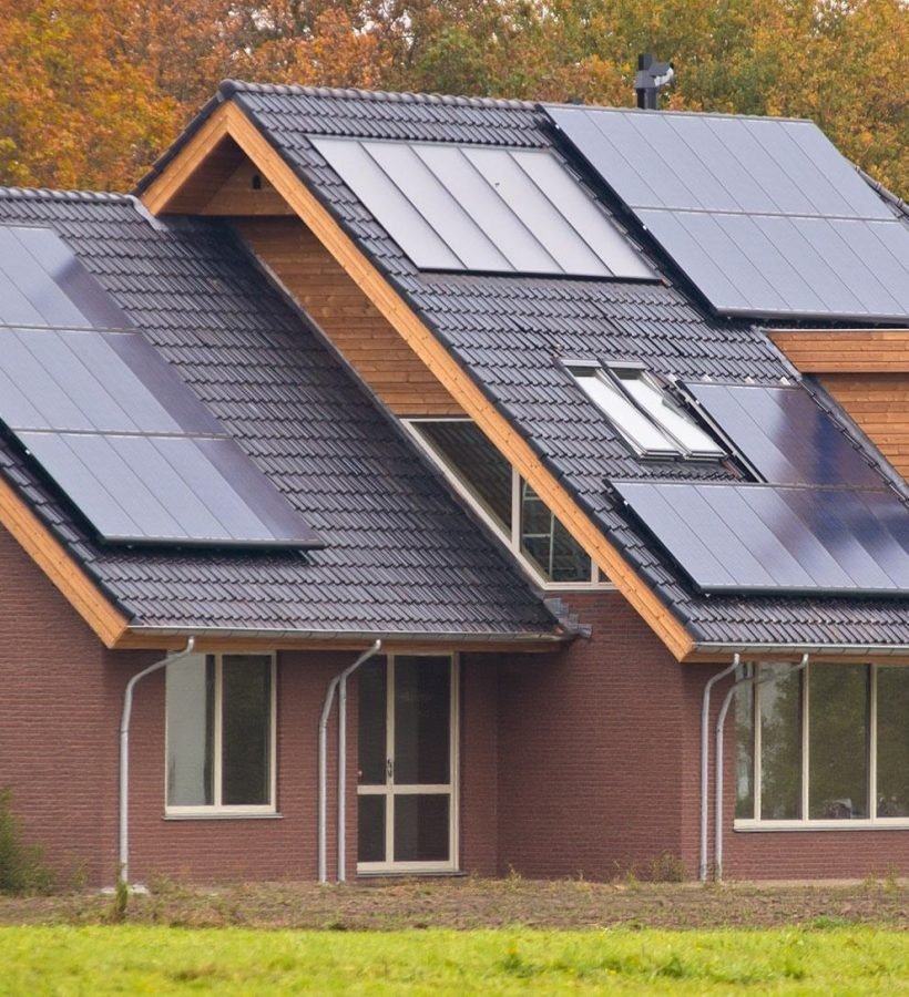 solar-con-paneles-fotovoltaicos-electricos-murcia Vivienda Residencial con Sistema Solar Fotovoltaico Integrado